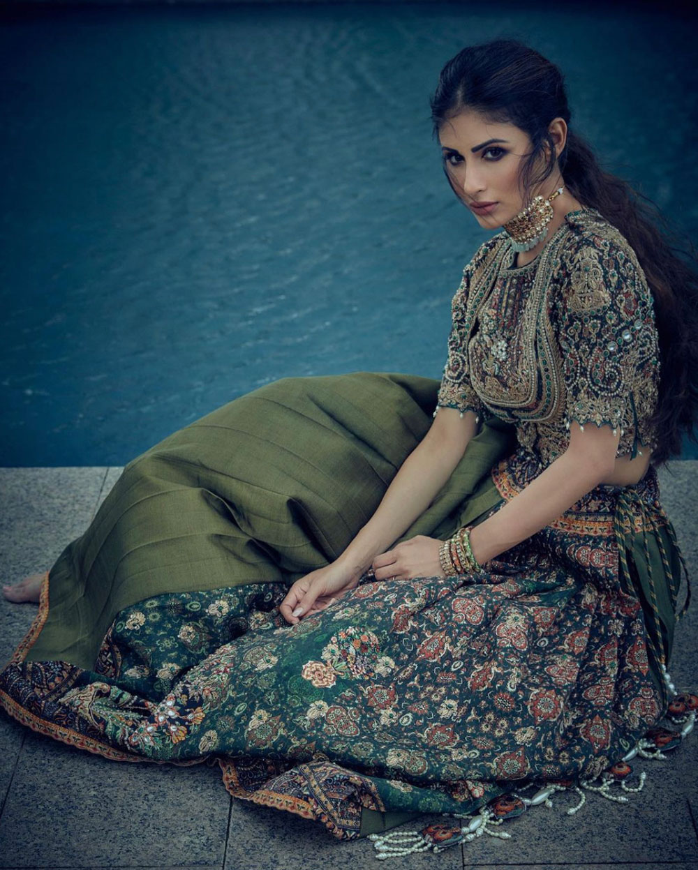 Mouni Roy - Image 2