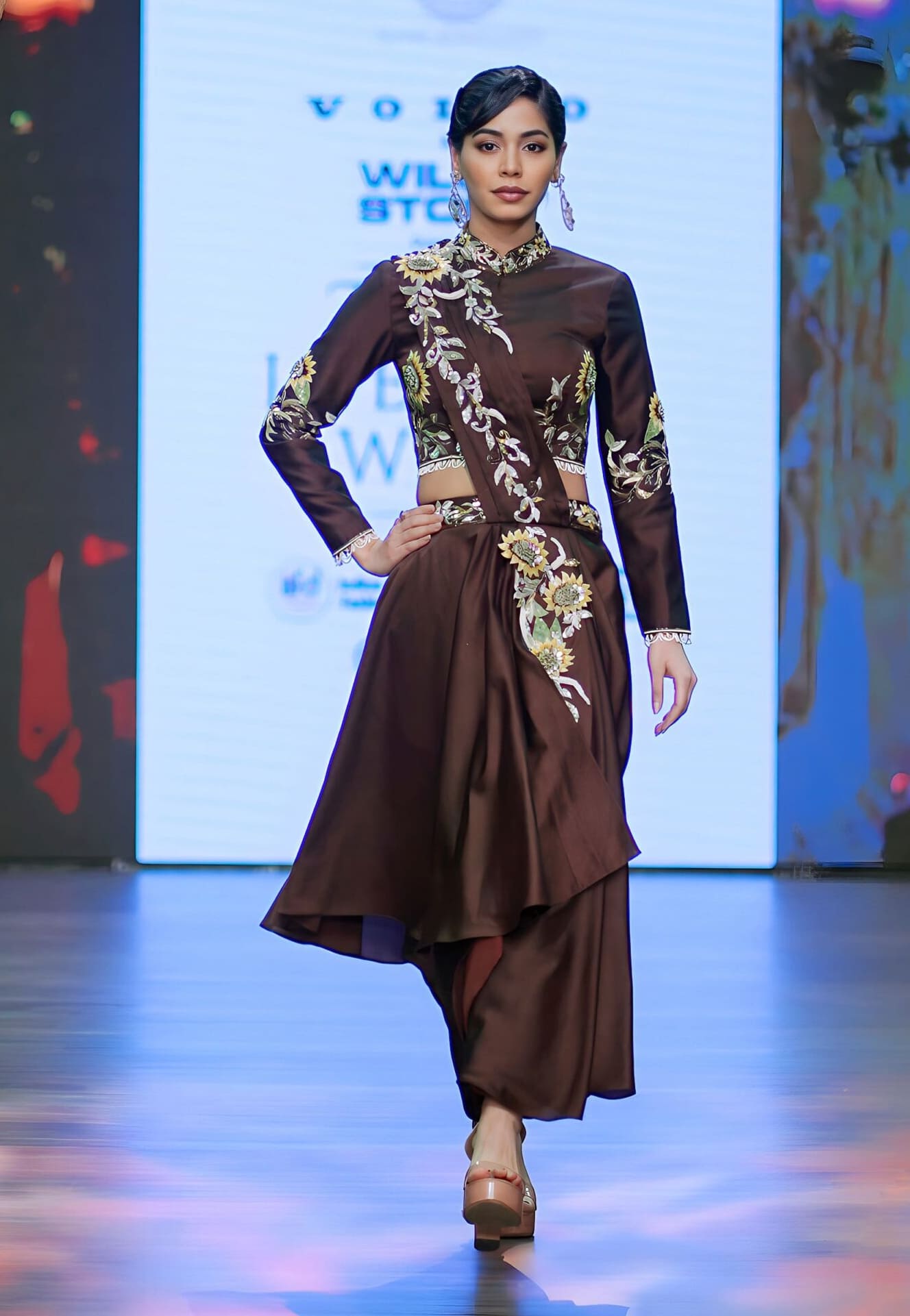 Kafee sunflower drape saree