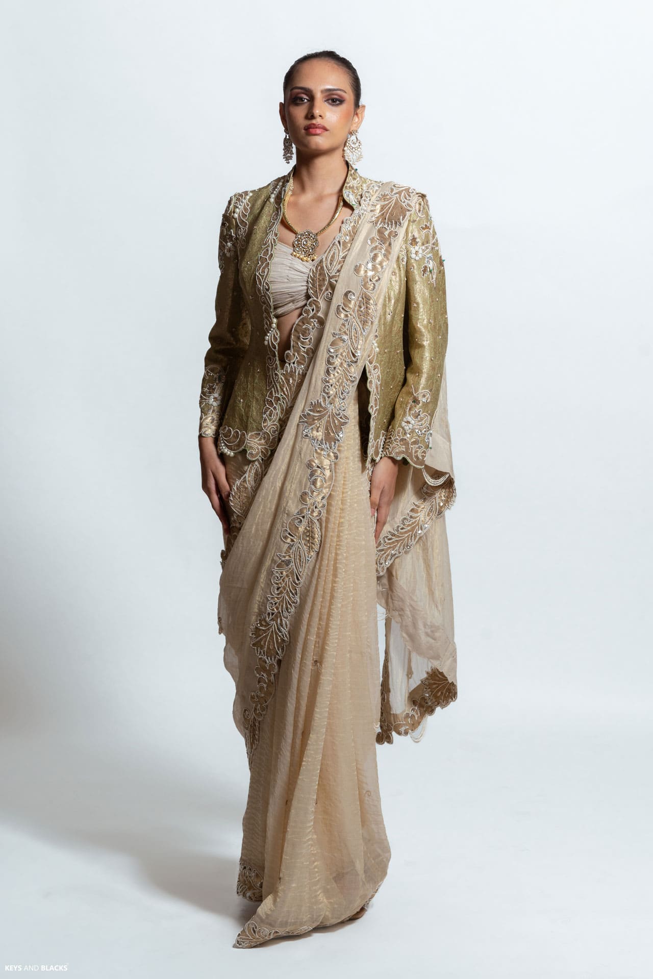 The Ivory Glaze Crush Sari